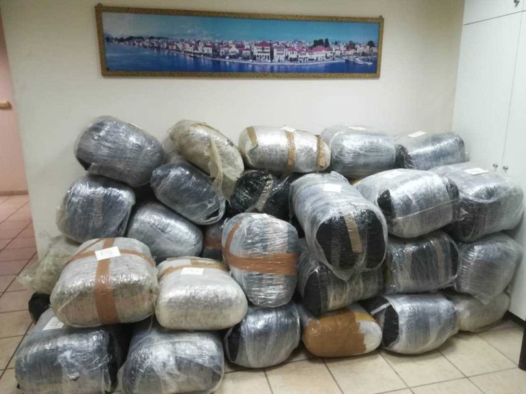 Στα χέρια της αστυνομίας Αλβανός με μισό τόνο χασίς