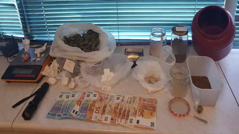 Συλλήψεις για κατοχή και εμπορία ναρκωτικών