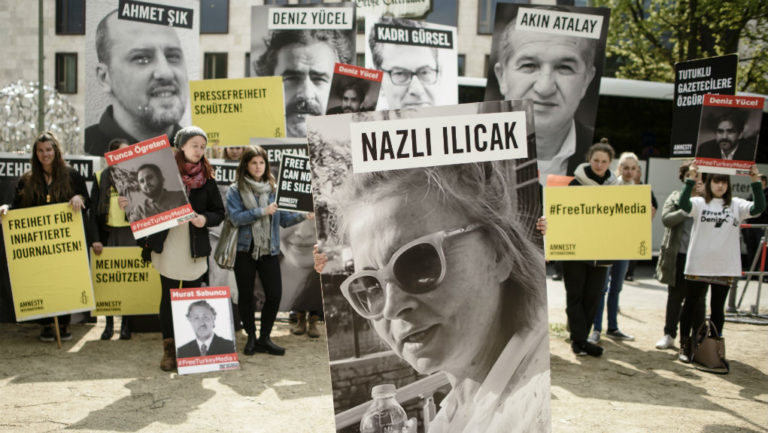 Τουρκία: Aπελευθέρωση συγγραφέων και δημοσιογράφων ζητούν 44 Νομπελίστες