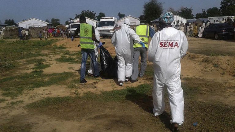 Νιγηρία: Τρεις νεκροί σε επίθεση βομβιστή-καμικάζι