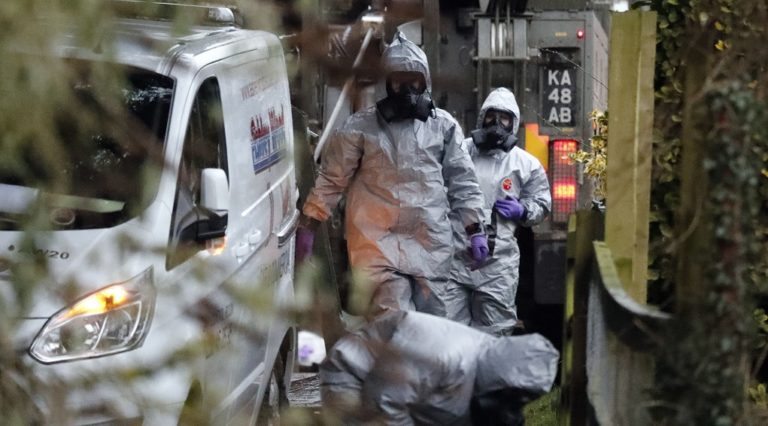 Τη Μόσχα κατηγορεί η Μέι για τη δηλητηρίαση του Σκρίπαλ (video)