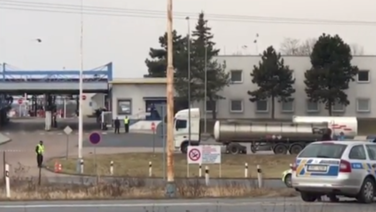 Τσεχία: Τουλάχιστον έξι νεκροί από έκρηξη σε χημικό εργοστάσιο