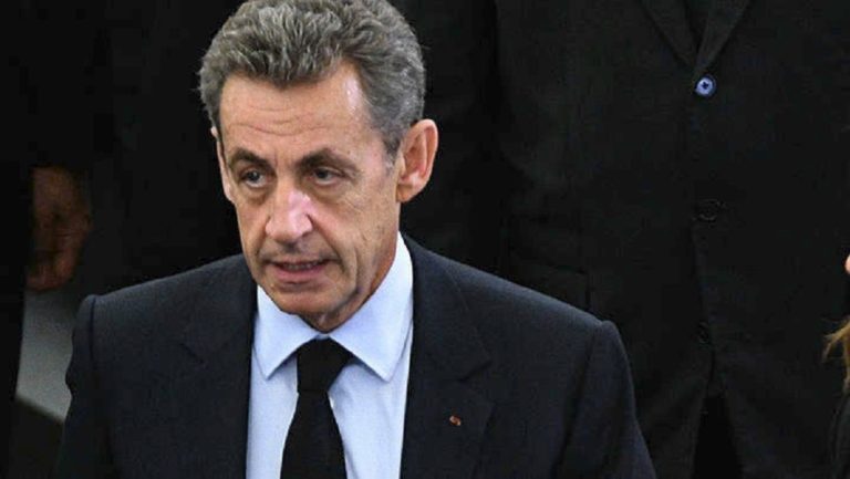Υπό κράτηση ο πρώην πρόεδρος της Γαλλίας Νικολά Σαρκοζί
