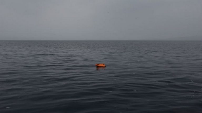 Συγκλόνισε η εικόνα της μάνας που έχασε τέσσερα παιδιά