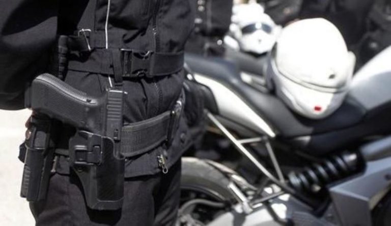 Καστοριά: Δωρεά εξοπλισμού για τις Ομάδες Δίκυκλης Αστυνόμευσης
