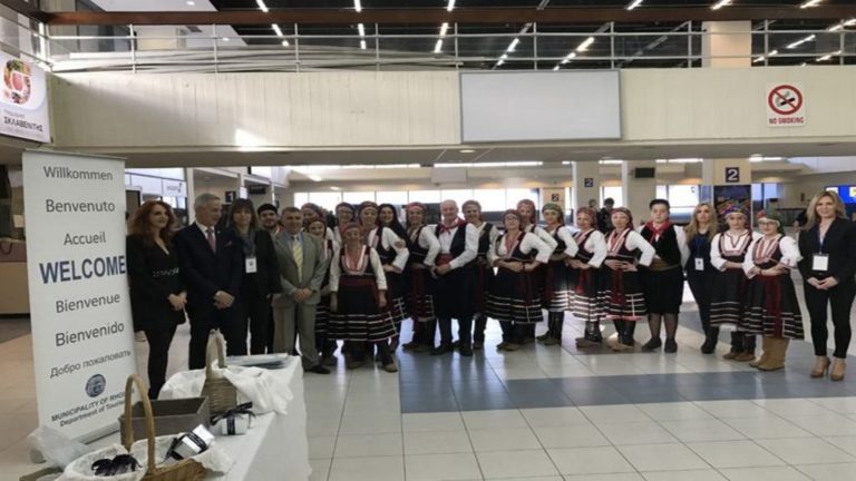 Ξεκίνησε η τουριστική περίοδος στη Ρόδο