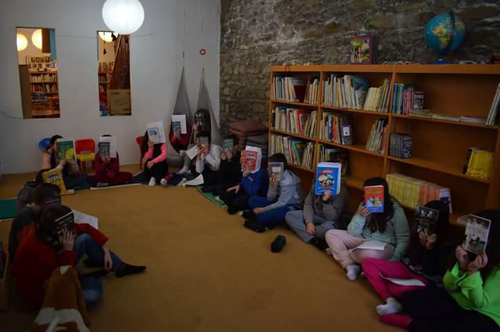 Χώρος δημιουργίας η παιδική βιβλιοθήκη Βελβεντού