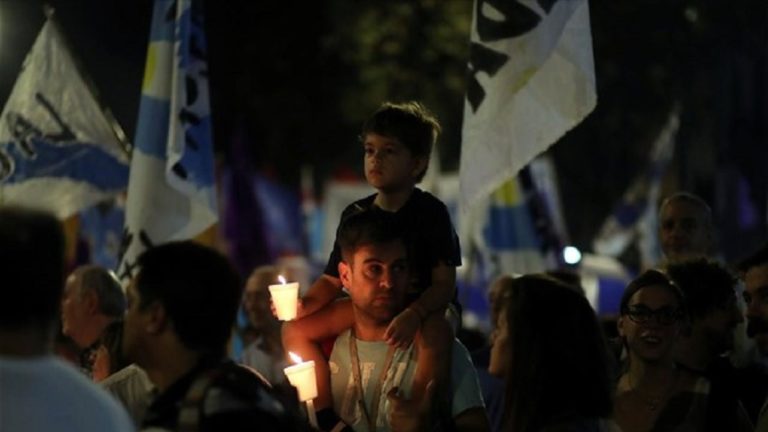 Αργεντινή: Διαδηλώσεις κατά των αυξήσεων σε αέριο και ηλεκτρικό ρεύμα