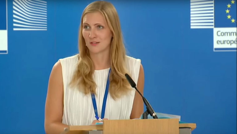 Κομισιόν: Να συνεχιστεί η ευρωπαϊκή χρηματοδότηση για τους πρόσφυγες στην Τουρκία