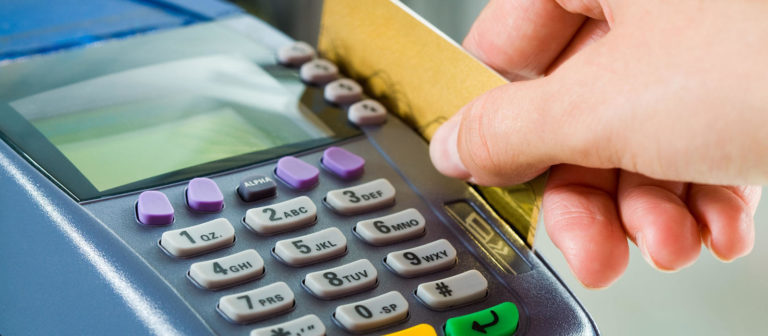Mastercard: Αυξήθηκε ο όγκος συναλλαγών με κάρτες κατά 45% το 2017