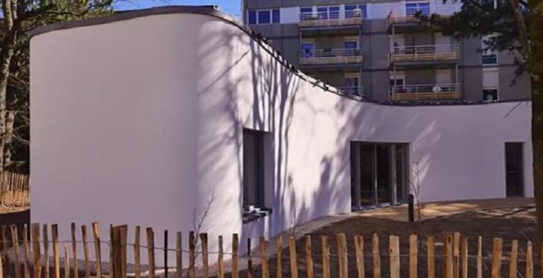 Η πρώτη κατοικία από ρομποτικό τρισδιάστατο εκτυπωτή στη Ναντ της Γαλλίας