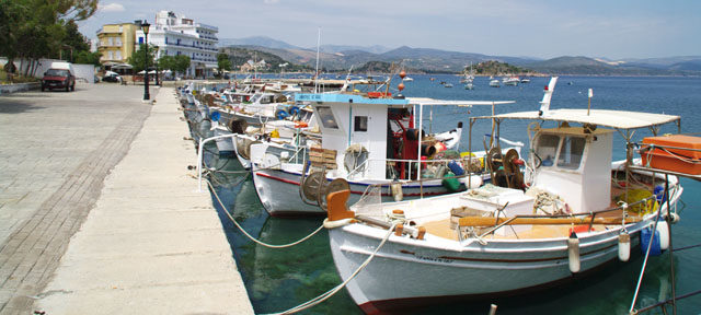 Ναύπλιο : αδελφοποίηση Τολού -Αγίων Δέκα