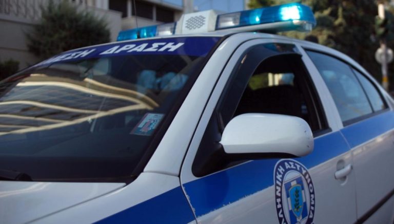 Πυρπόληση δύο οχημάτων από αγνώστους στη Θεσσαλονίκη