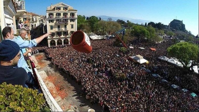 Κέρκυρα: Αιχμές για μη εμπορευματοποίηση του Πάσχα