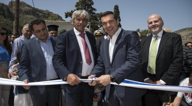 Το τέλος της δύσκολης περιόδου ανακοίνωσε ο πρωθυπουργός από το Καστελόριζο