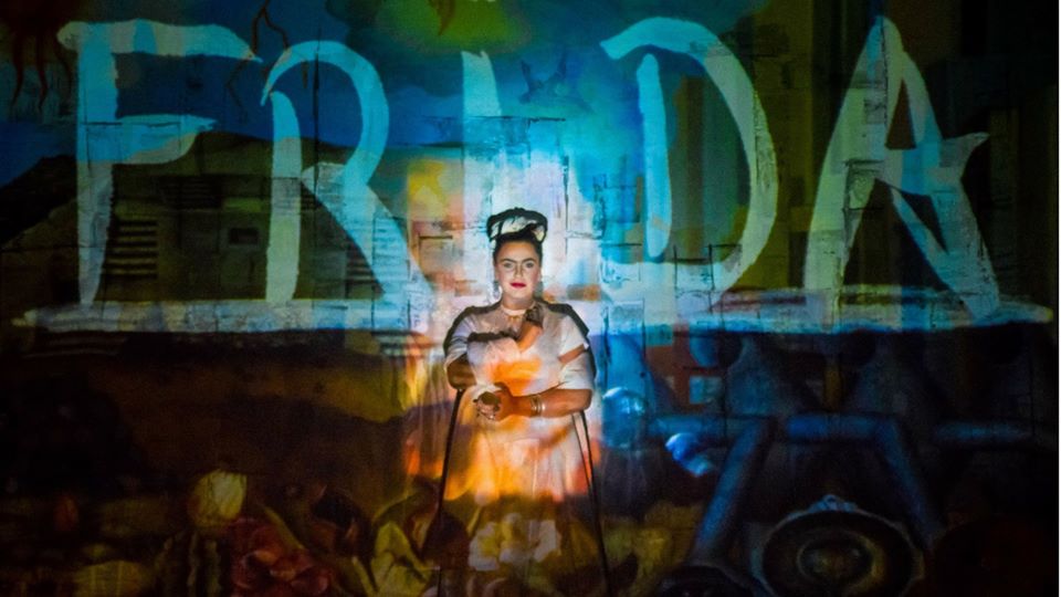 “Frida Κι Άλλο” από τους Fly Theatre για 5 παραστάσεις στο Θέατρο Τ
