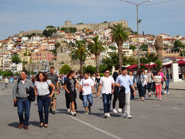 Καβάλα: Ξενάγηση φοιτητών στην ΒΦΛ