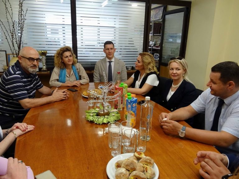 Καβάλα: Συνάντηση εργασίας με την αποστολή Αγίας Πετρούπολης
