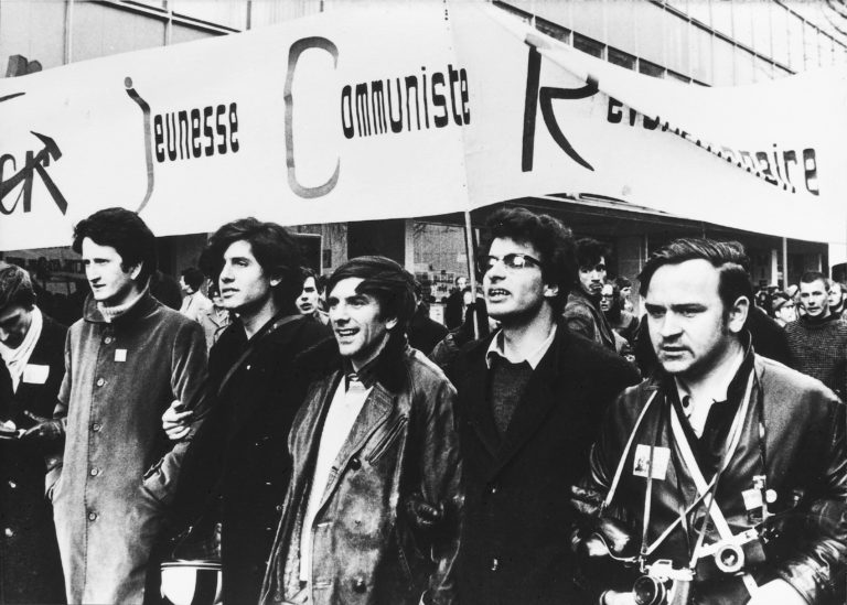 ΕΡΤ2 – Αφιέρωμα στο Μάη του ’68: «Να πεθαίνεις στα 30»