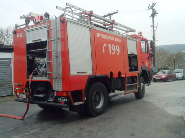 Καλαμάτα: Παράγκα τυλίχθηκε στις φλόγες