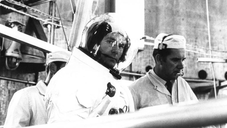 Πέθανε ο Άλαν Μπιν, ο 4ος άνθρωπος που πάτησε στο φεγγάρι (video)