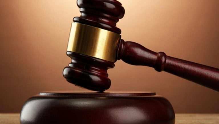 Καταδίκη για τον ξυλοδαρμό διευθυντή της Αποκεντρωμένης