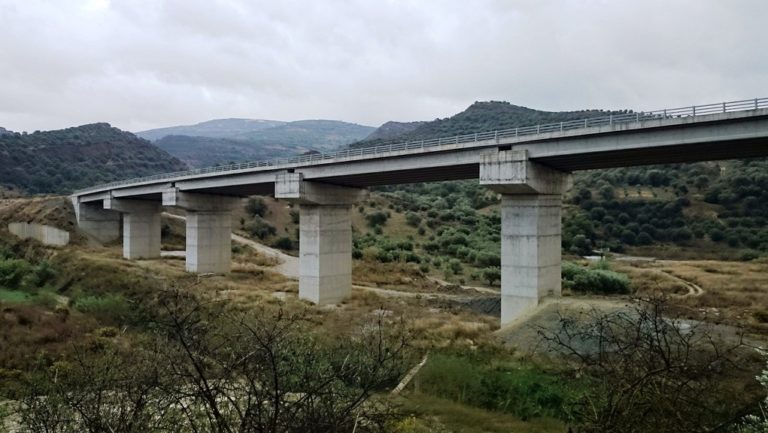 Κλείνει ο δρόμος για να φτιαχτεί ο νέος