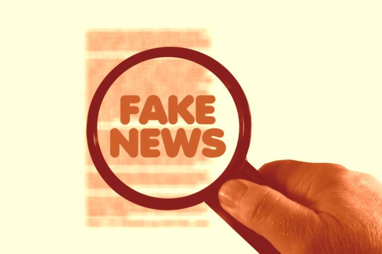 «Fake News και Δημοκρατία»: Άρθρο του Αλ. Τσίπρα – Εκδήλωση με αιχμή τις ψευδείς ειδήσεις