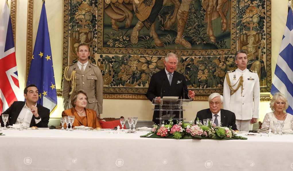 Στην Ελλάδα ο πρίγκιπας της Ουαλίας και η δούκισσα της Κορνουάλης-ΠτΔ: Ιστορική επίσκεψη-Τσίπρας: Ορόσημο (video)