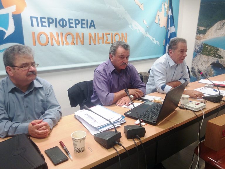 “Κλεισθένης”: Συμφώνησαν για πόρους, διαφώνησαν για απλή αναλογική (audio)