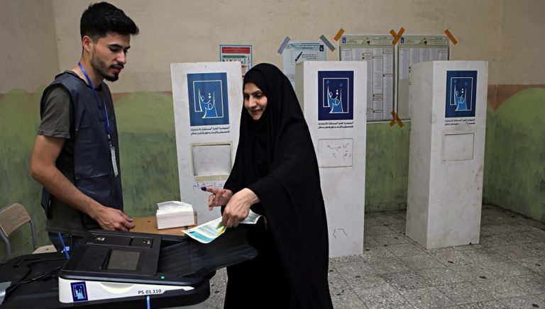 Ιράκ: Προβάδισμα Αμπάντι δείχνουν τα πρώτα αποτελέσματα των εκλογών