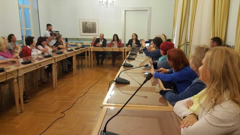 Στην Πελοπόννησο Ρουμάνοι τουριστικοί πράκτορες και δημοσιογράφοι