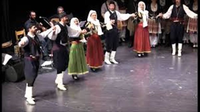 Γρεβενά: Μαθήματα κρητικών χορών