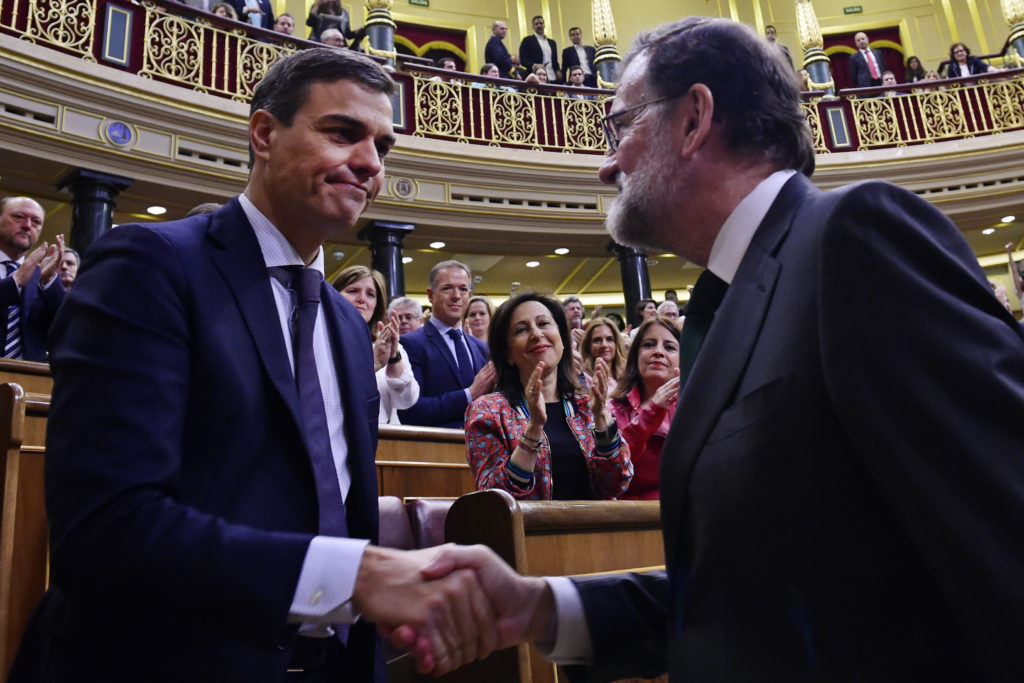 Τα επόμενα βήματα του νέου πρωθυπουργού της Ισπανίας που ορκίζεται στις 12 (video)
