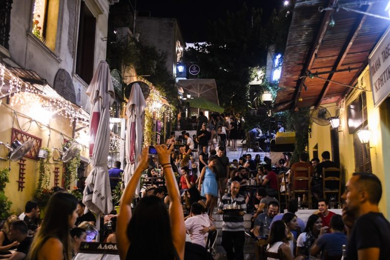 Η Ελλάδα υψηλά στις προτιμήσεις των Κινέζων τουριστών  – Δεύτερη στη λίστα του οργανισμούTUI  