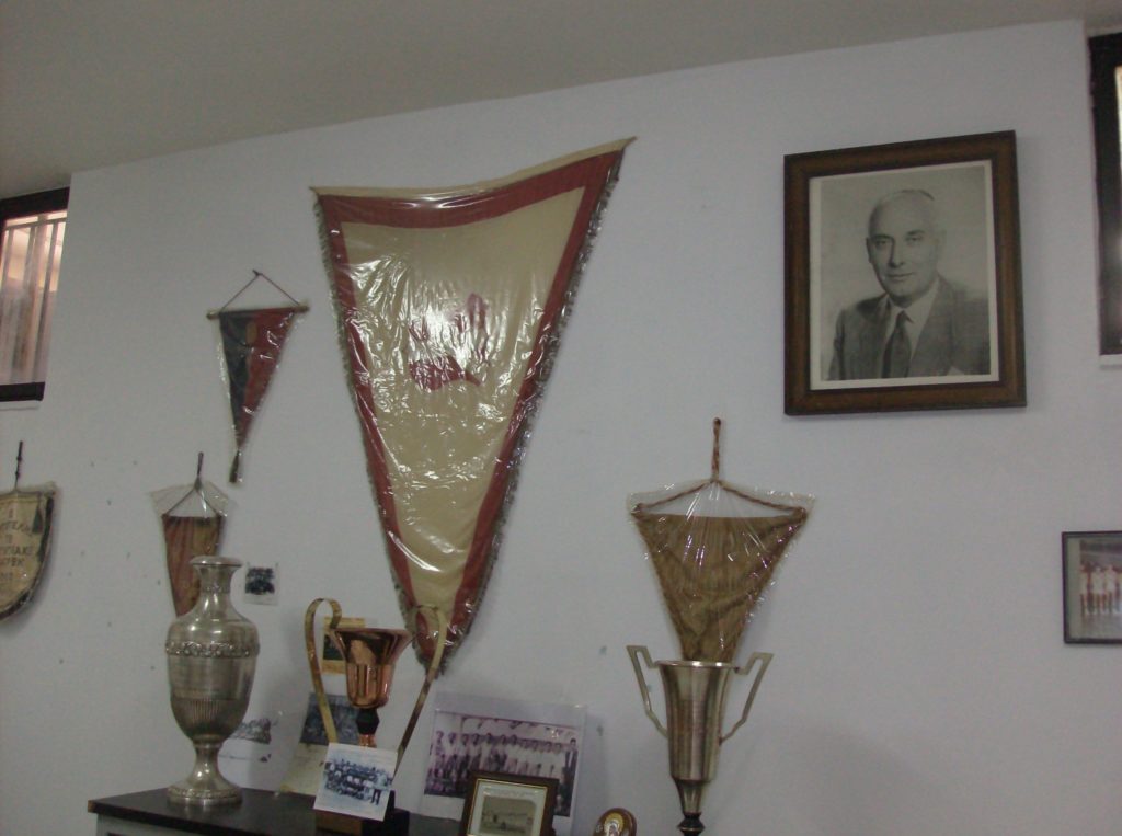 Αθλητική κυψέλη από το 1925: Το ert.gr στα γραφεία του Ολυμπιακού Πατρών