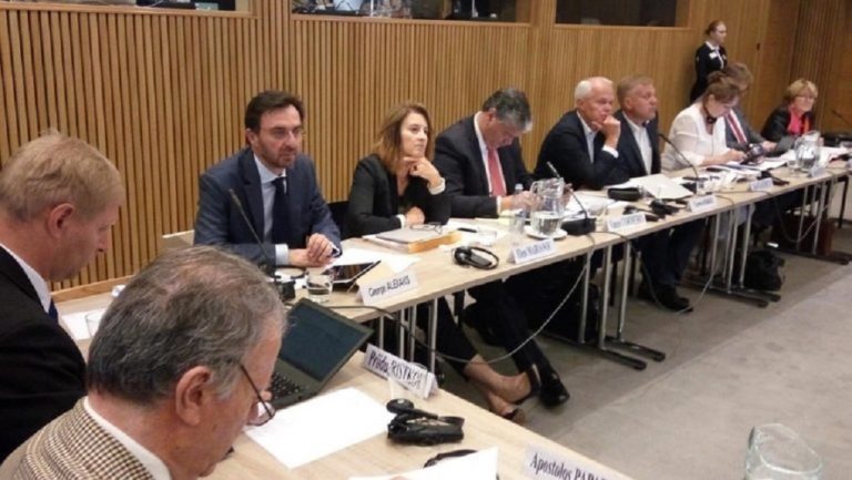 Ανησυχούν οι Περιφέρειες για τον Προϋπολογισμό