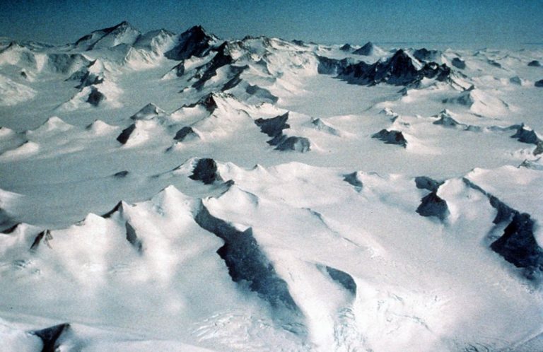 Ανταρκτική: Με ταχύτατους ρυθμούς λιώνουν οι πάγοι την τελευταία πενταετία
