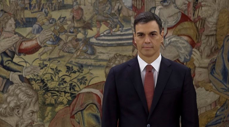 Ισπανία: Σενάρια πρόωρων εκλογών υπό τη σκιά του ακροδεξιού Vox