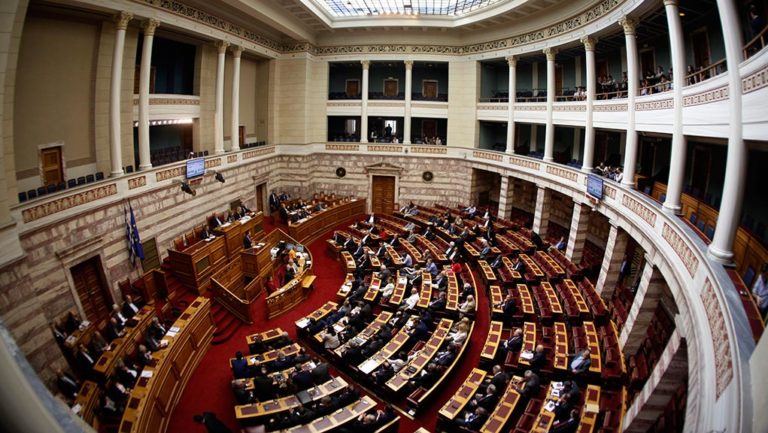 Μίσθωση ιδιωτικών ακινήτων για τη φιλοξενία μεταναστών προβλέπει νομοσχέδιο