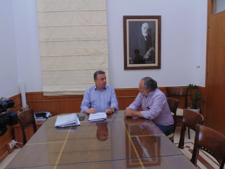 Κρήτη: 2,5 εκ. ευρώ από το ΕΣΠΑ  για τον εκσυγχρονισμό του ψηφιακού εξοπλισμού των σχολικών μονάδων 