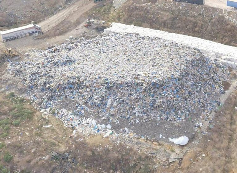 Κέρκυρα: Μεγαλώνει ο όγκος απορριμμάτων στο Τεμπλόνι