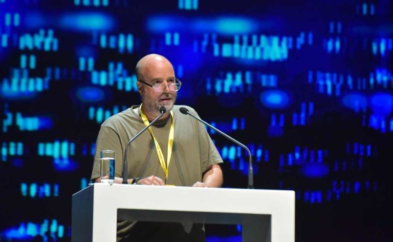 Ανδρέας Δρακόπουλος στο ert.gr: “Όλοι μπορούμε να κάνουμε περισσότερα για μια καλύτερη κοινωνία»
