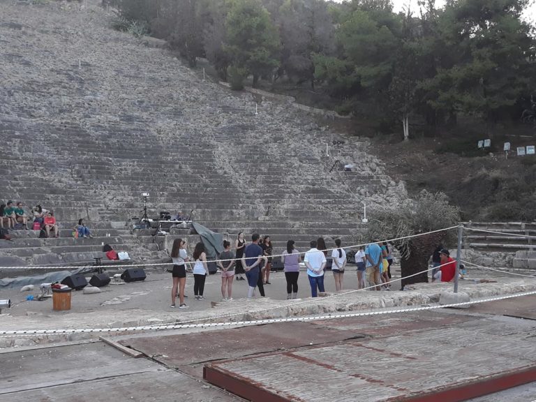 Αργος:  Βραδιά παράδοσης στο αρχαίο θέατρο