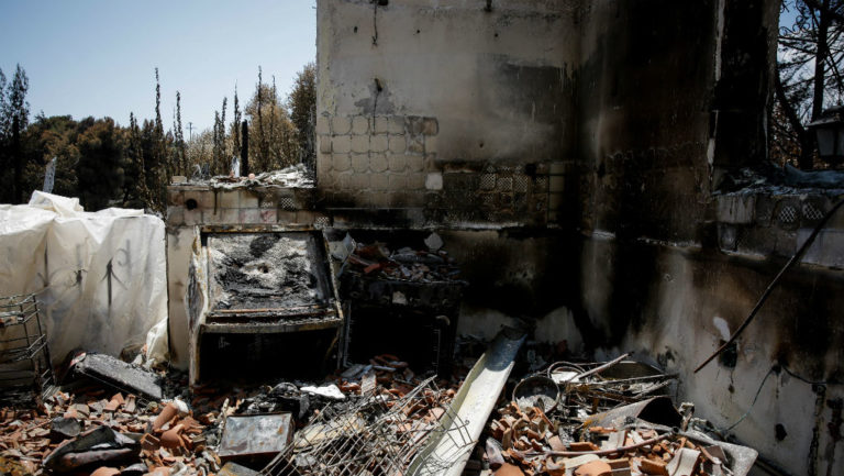 Στους 76 ο αριθμός των ταυτοποιημένων νεκρών-Αγνοούνται ακόμη 8 άνθρωποι (video)