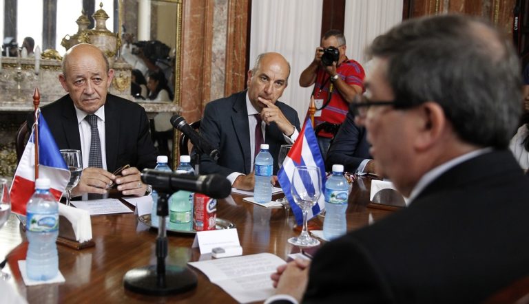 Στην Κούβα ο Γάλλος ΥΠΕΞ για την ενίσχυση των διμερών σχέσεων