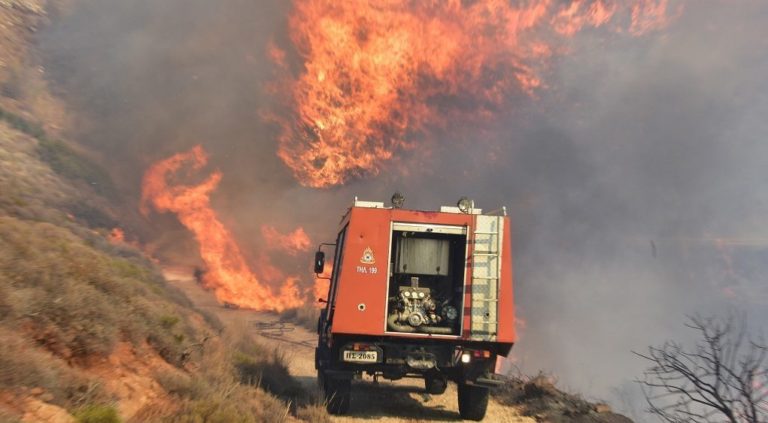 Πολύ υψηλός κίνδυνος πυρκαγιάς για αύριο Παρασκευή