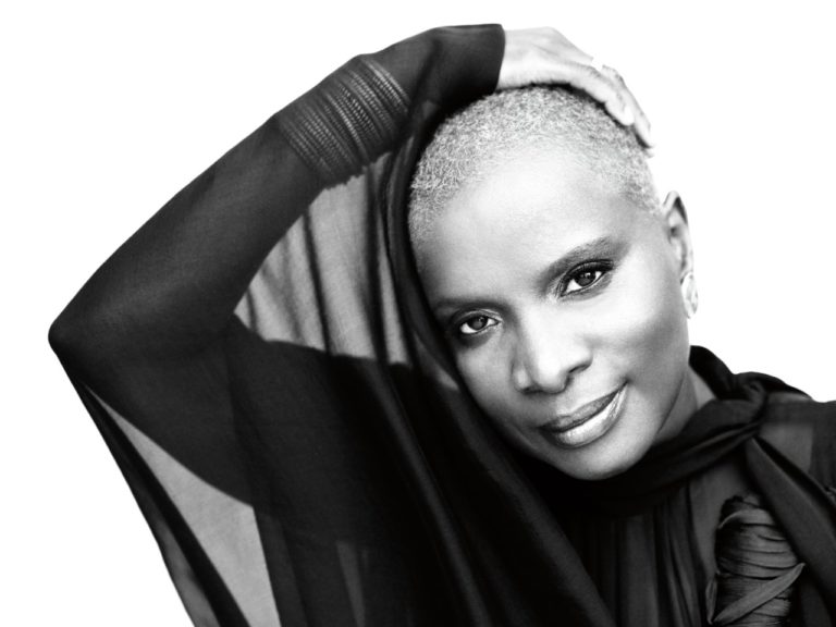 Η Angélique Kidjo και το υπερθέαμα VIVALDIANNO έρχονται στο Sani Festival