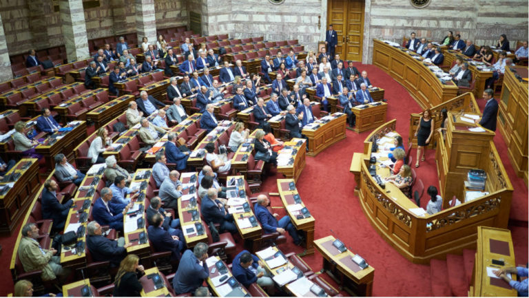 Υπερψηφίστηκε το νομοσχέδιο για τον “Κλεισθένη”