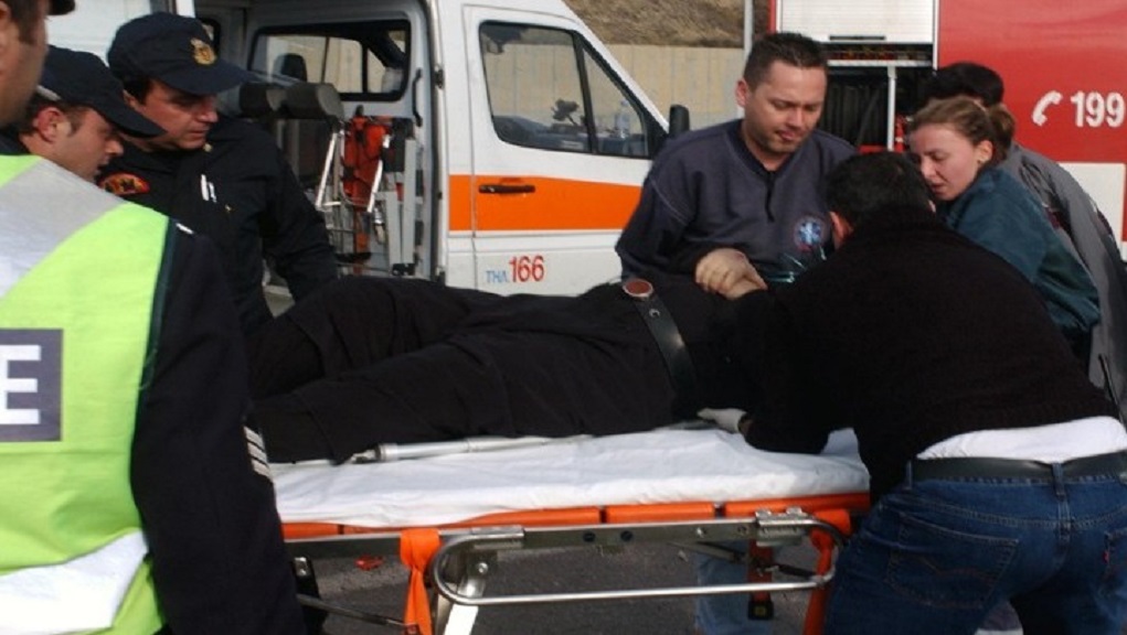 Τροχαίο ατύχημα με τουριστικό λεωφορείο στην Μυτιλήνη